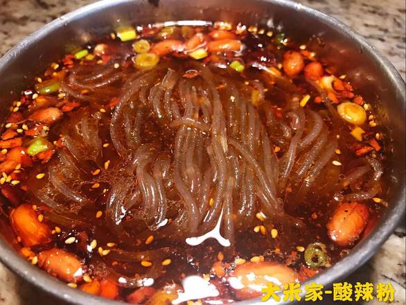 Hot and Sour Sweet Potato Noodles 酸辣粉